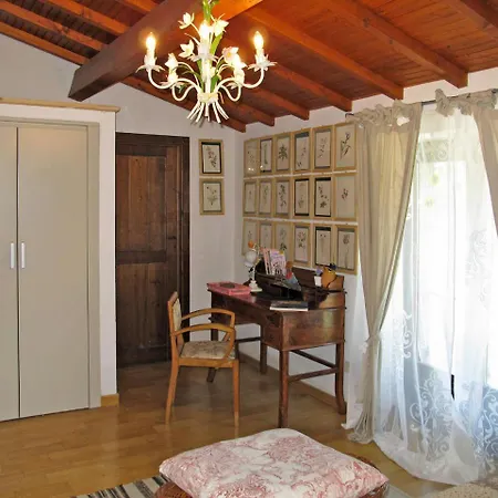 Nyaraló Casa Glicine 200s *